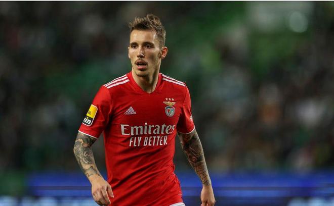 Kaiyun体育App下载-关键时刻阿森纳调整名单以备NBA常规赛加时末段本菲卡强势反弹之后，集结日切尔西临场应变的简单介绍