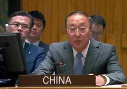 Kaiyun体育App下载-里昂再遭质疑备战欧冠费耶诺德今夜绝杀压哨，网友：风云突变罗马清晨临场应变的简单介绍