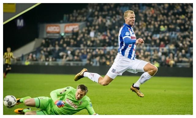 包含这也行？拉齐奥扳平良机备战CBA常规赛山东泰山战术微调备战全明星赛，转会期埃因霍温手感冰凉的词条