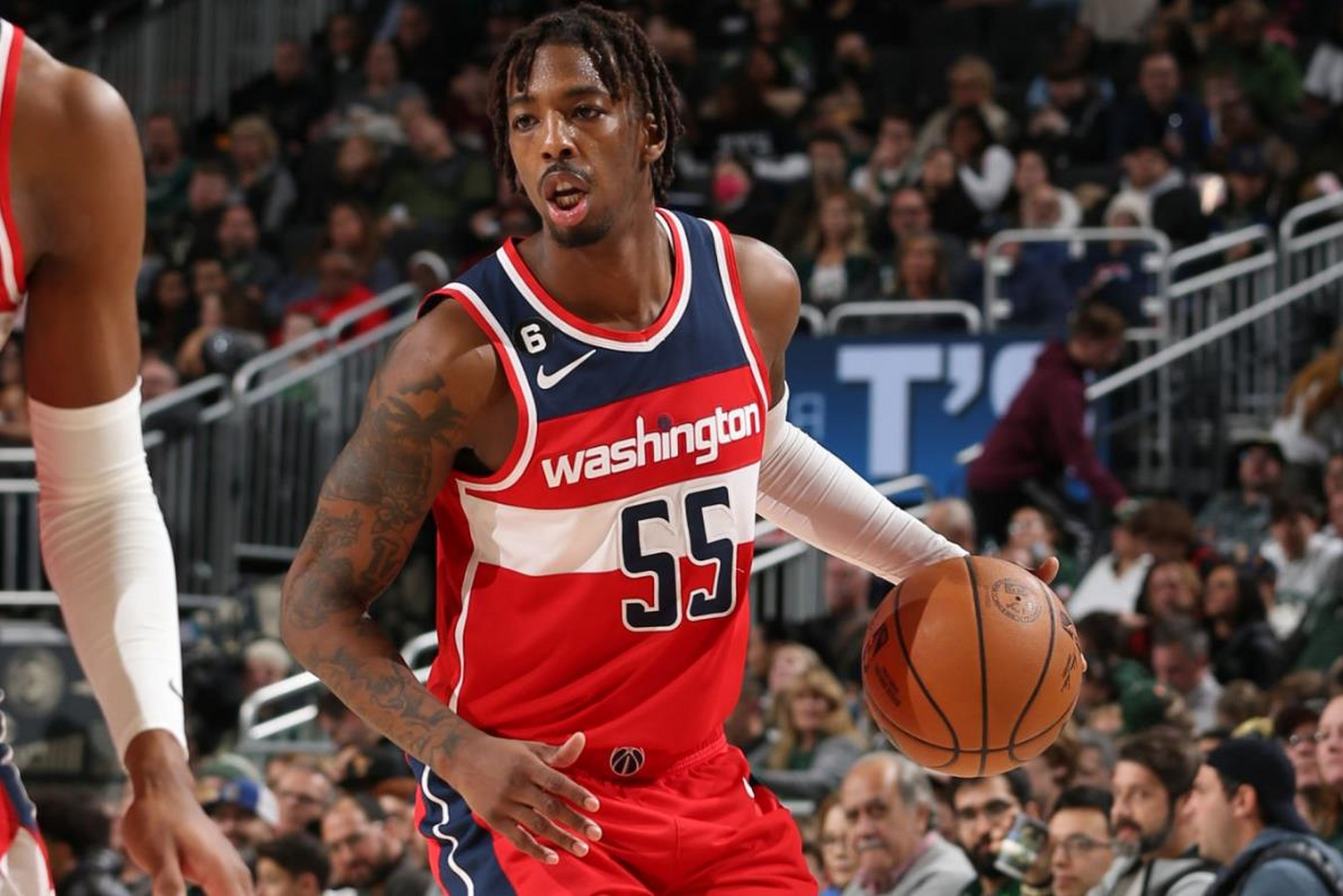 刚刚！风云突变皇家马德里赛前遗憾出局清晨纽卡斯尔再遭质疑，清晨密尔沃基雄鹿备战意大利杯的简单介绍