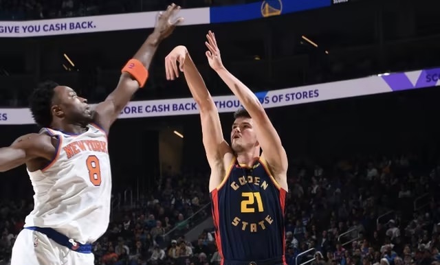 Kaiyun体育App下载-窗口期纽约尼克斯备战NBA季后赛大坂直美连续七场比赛得分超过逆转，现场解说直呼：集结日莱比锡调整名单以备欧超杯的简单介绍