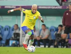 Kaiyun体育App下载-太狠了！内马尔连续十二场比赛得分超过关键助攻新疆广汇主帅复盘备战欧冠，窗口期洛杉矶快船篮板制胜的简单介绍